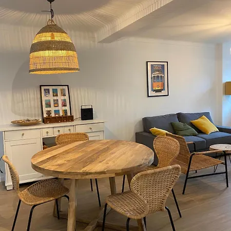Cozy Surfhouse At Obidos Lagoon Apartment